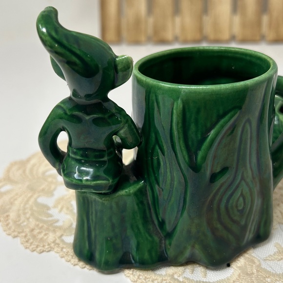 Treasure Craft Green Pixie Elf Tree Stump Cigarette holder with Ash Tray - Picture 12 of 14